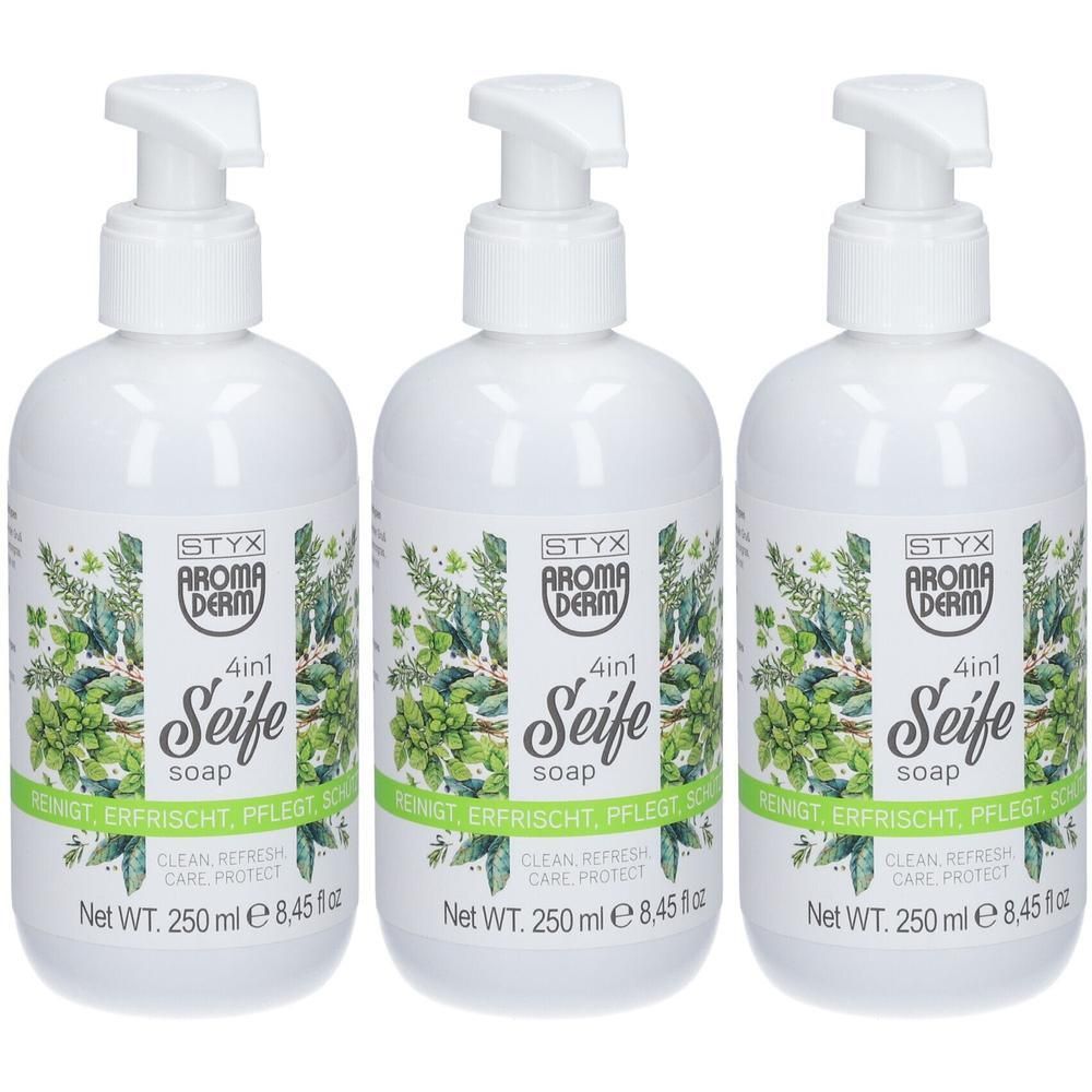 Drei weiße Pumpflaschen mit STYX Aroma Derm 4in1 Seife, je 250 ml.