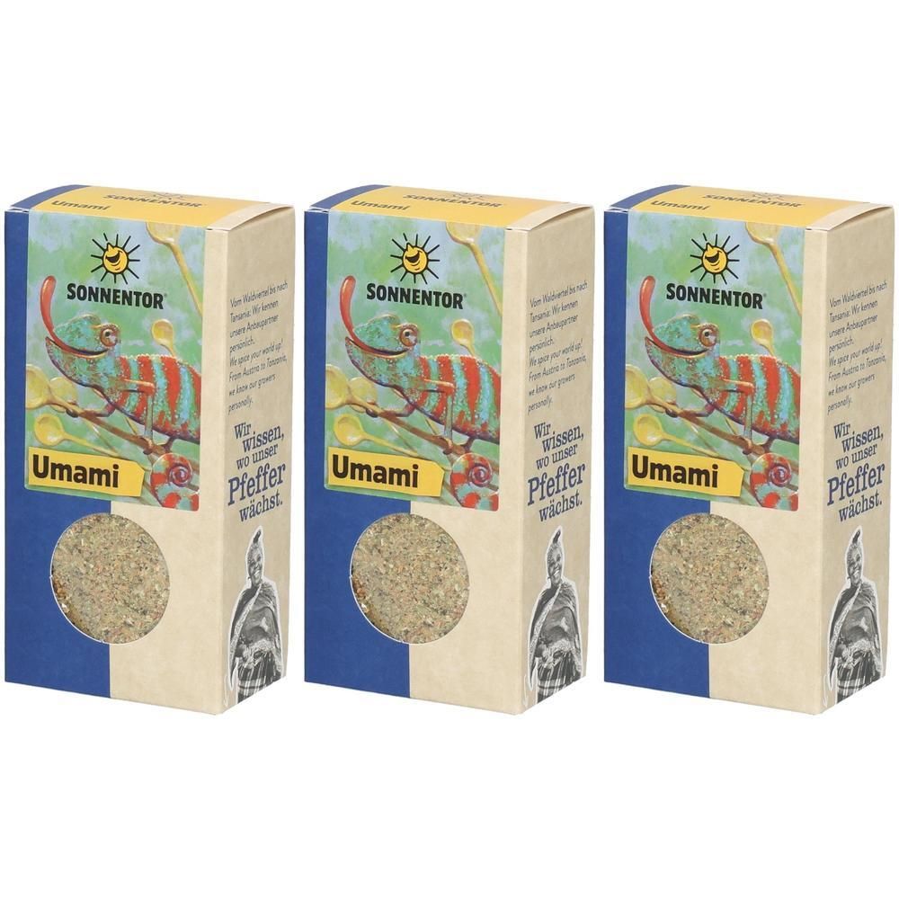 Drei rechteckige Kartonverpackungen mit Umami-Gewürz. Aufdruck: Sonnenblume, Chamäleon, Schriftzug Umami und Pfeffer wächst.