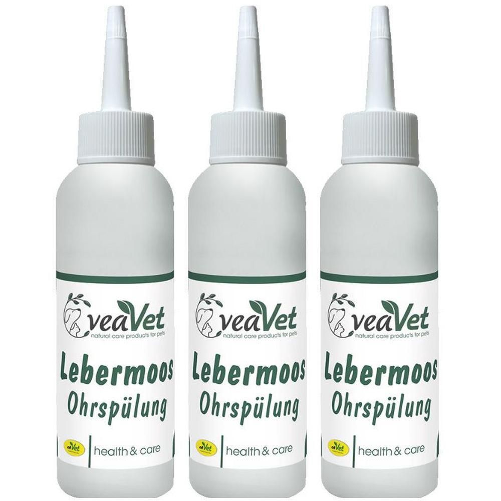 Drei weiße Flaschen mit Dosierspitze. Aufschrift: veaVet, Lebermoos Ohrspülung, health & care.