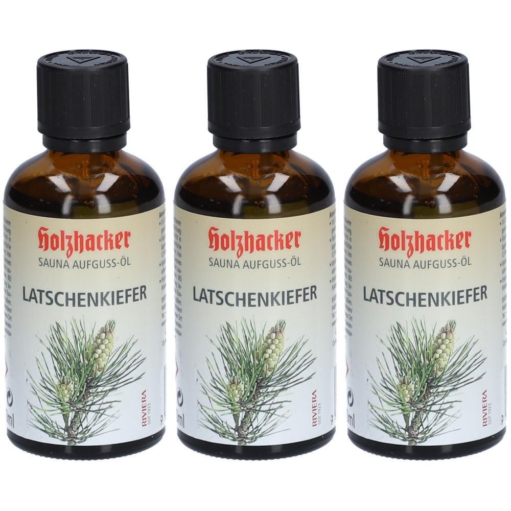 Drei braune Glasflaschen mit schwarzem Deckel. Auf den Etiketten steht "Holzhacker SAUNA AUFGUSS-ÖL LATSCHENKIEFER" und ein Kiefernzweig.