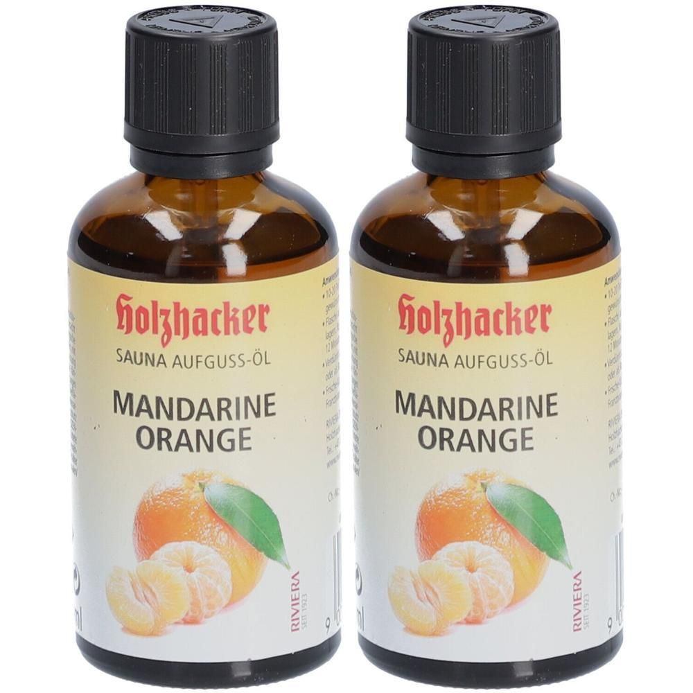 Zwei braune Glasflaschen mit schwarzem Deckel. Auf den Etiketten steht "Holzhacker SAUNA AUFGUSS-ÖL Mandarine Orange".