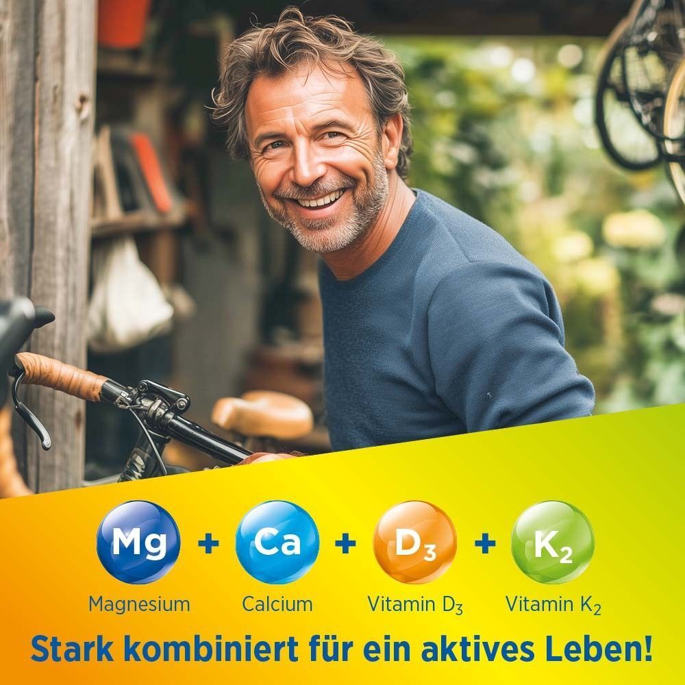 Mann lächelt. Text: Stark kombiniert für ein aktives Leben! Mg + Ca + D3 + K2. Magnesium, Calcium, Vitamin D3, Vitamin K2.