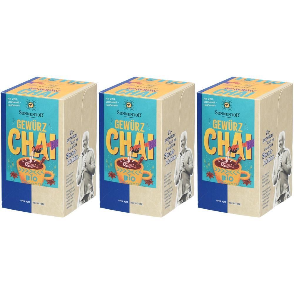 Drei rechteckige Kartons. Aufschrift: Gewürz Chai, Bio. Abbildung einer Tasse mit Getränk. Marke: SonnentoR.