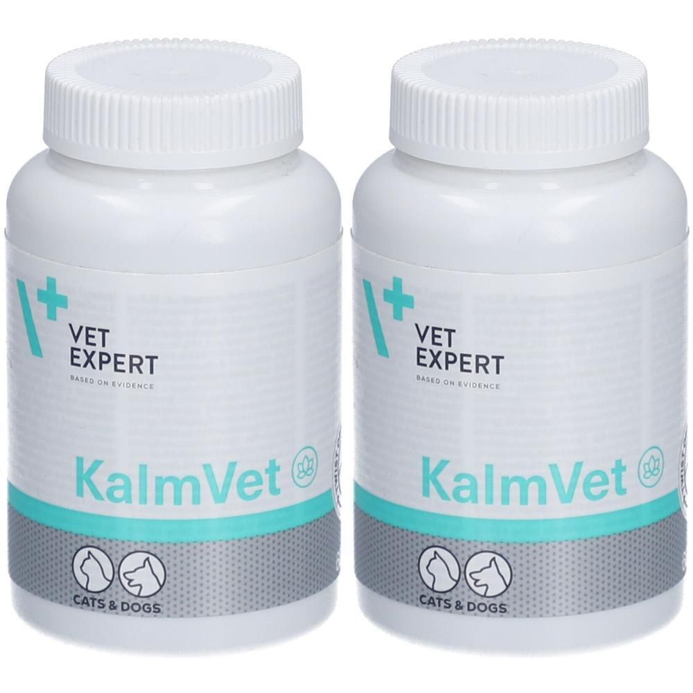 Zwei weiße Flaschen mit Schraubverschluss. Aufschrift: VetExpert KalmVet, Logo für Katzen und Hunde.