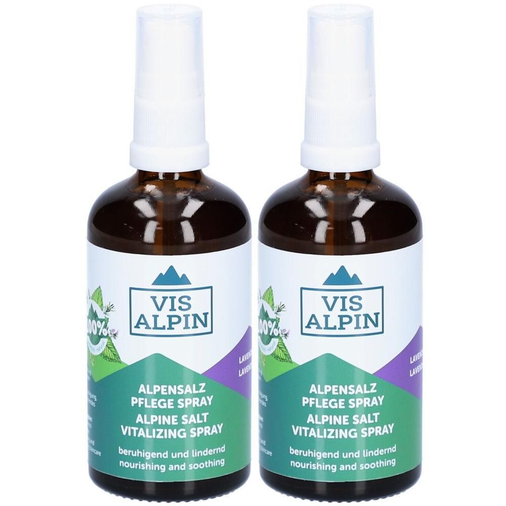 Zwei Flaschen VIS ALPIN Alpensalz Pflege Spray mit Sprühkopf. Braune Glasflaschen mit weißem Etikett.