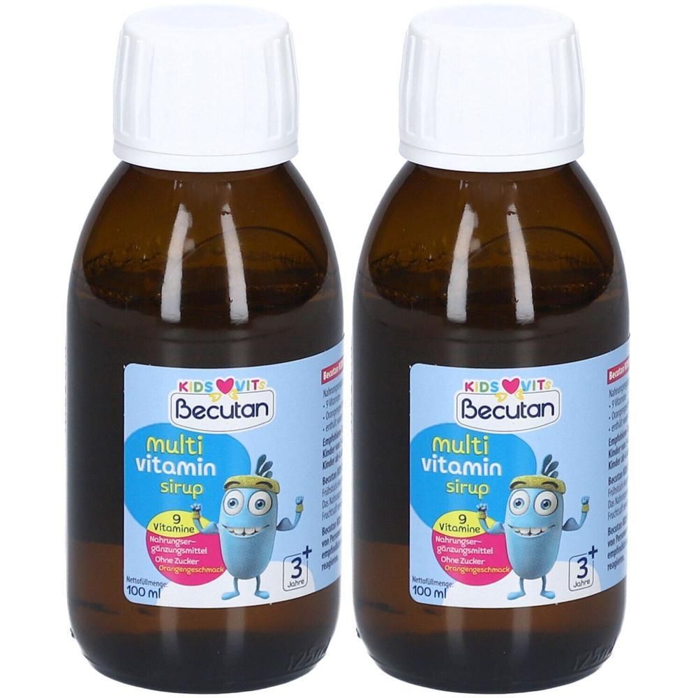 Zwei Flaschen Becutan Kids Vit Multi Vitamin Sirup mit weißen Verschlüssen. Jede Flasche enthält 100 ml.
