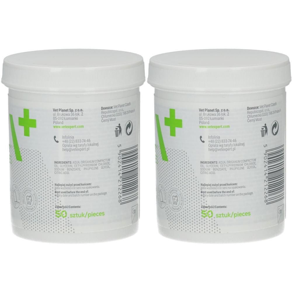 Zwei Behälter mit je 50 Finger-Wipes für Tiere. Weiße Behälter mit grünen Kreuzen und Produktinformationen.