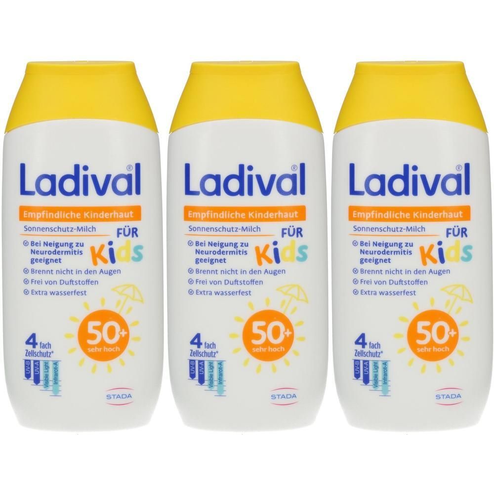 Drei Flaschen Sonnenschutz-Milch für Kinder mit LSF 50+. Weiße Flaschen mit gelben Verschlüssen.