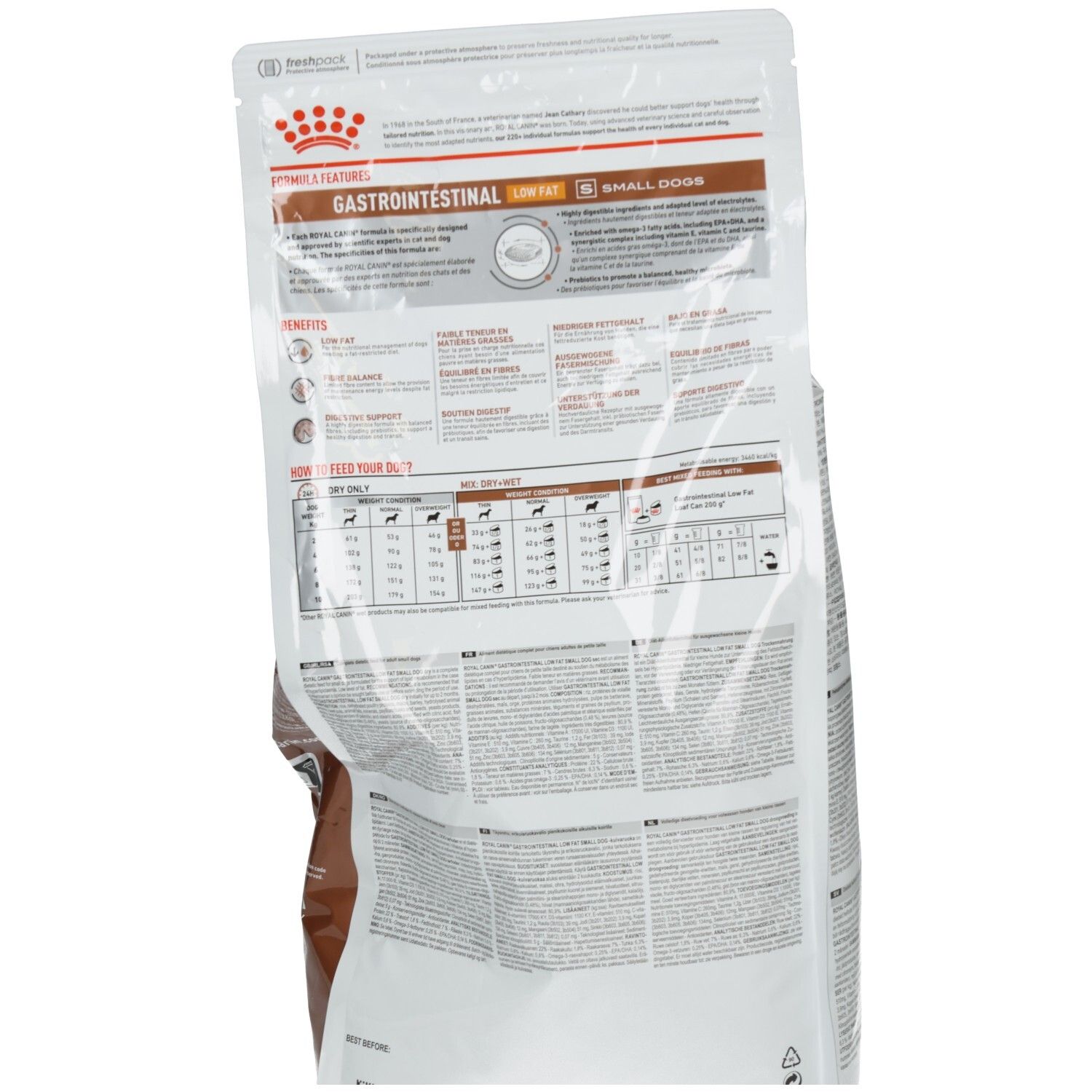 Rückseite des Beutels Royal Canin Gastrointestinal Low Fat Small Dogs mit Fütterungstabelle und Produktinformationen.