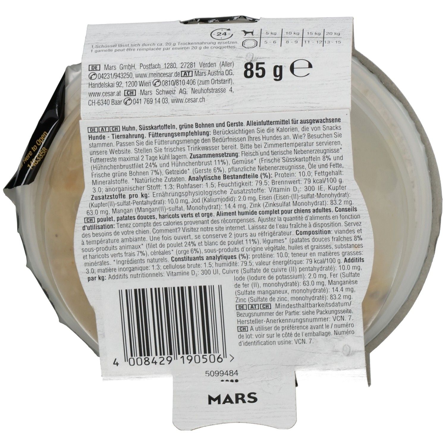 Rückseite Cesar Fresh Bowls Huhn mit Süßkartoffeln, grünen Bohnen und Gerste. Enthält Nährwertangaben und Zutatenliste.
