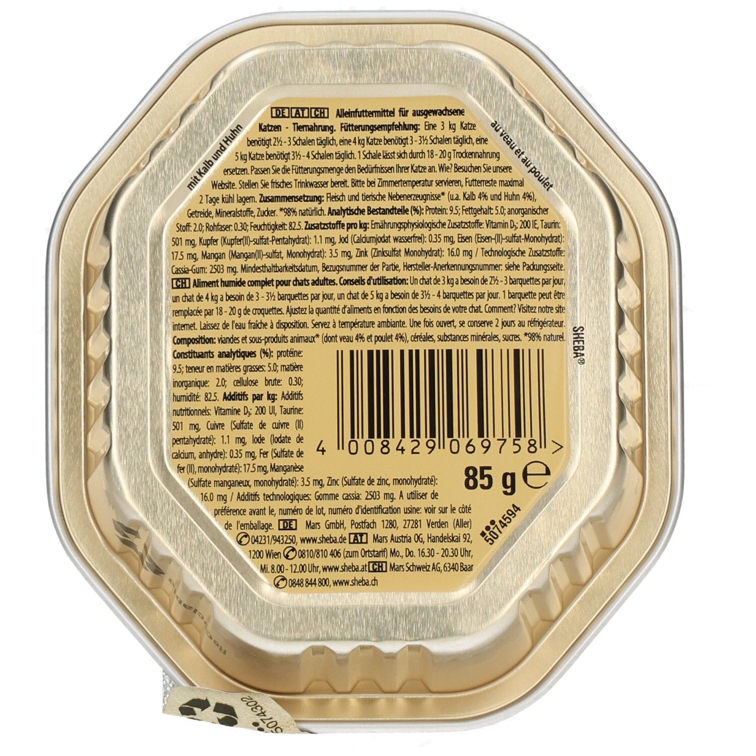 Rückseite einer Sheba Classics Pastete mit Kalb und Huhn 85g Schale mit Nährwertangaben und Zutaten.