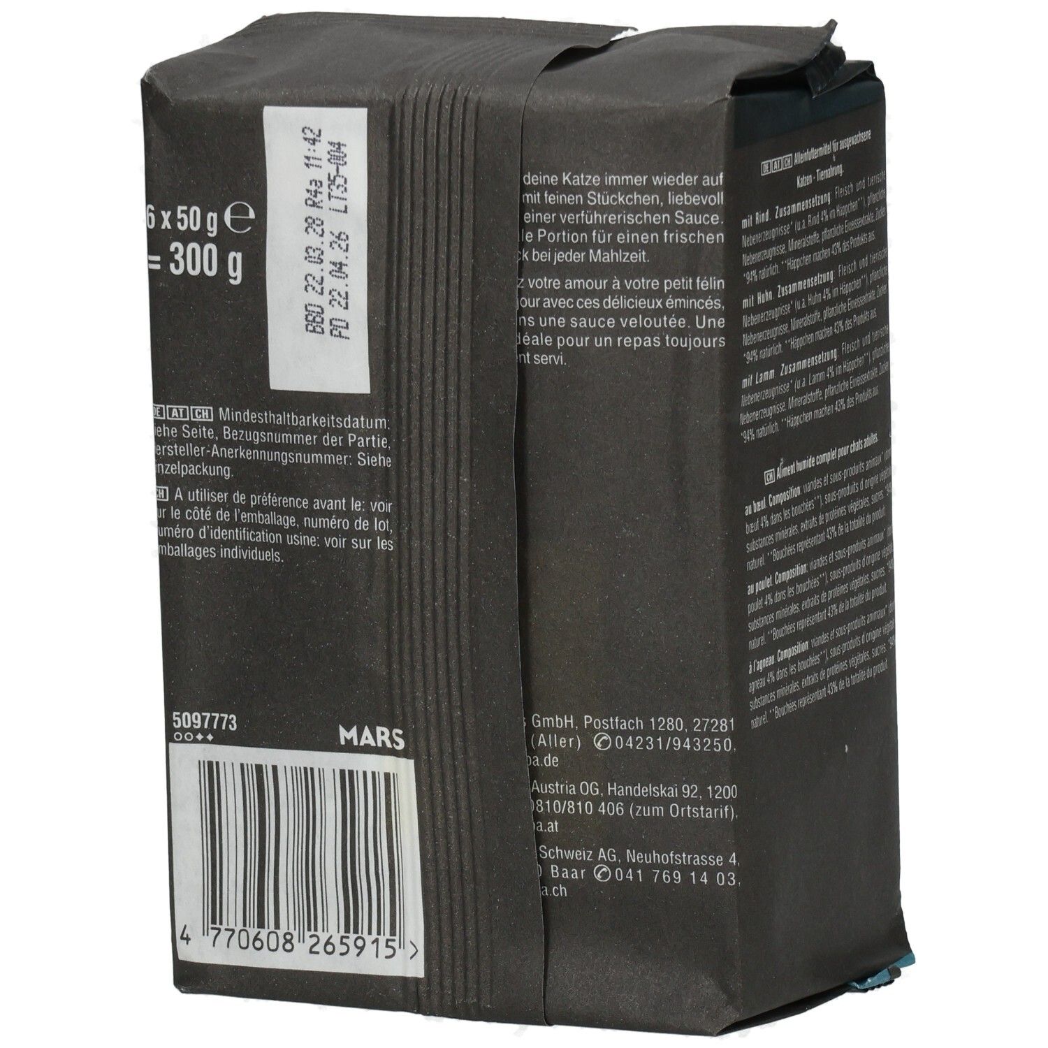 Sheba Fresh & Fine in Sauce 6x50g Packung mit Rind, Huhn und Lamm. Rückseite mit Barcode und Details.