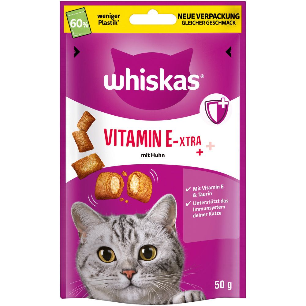 Whiskas Vitamin E-xtra Katzenleckerlis mit Huhn in violetter Verpackung, 50g.