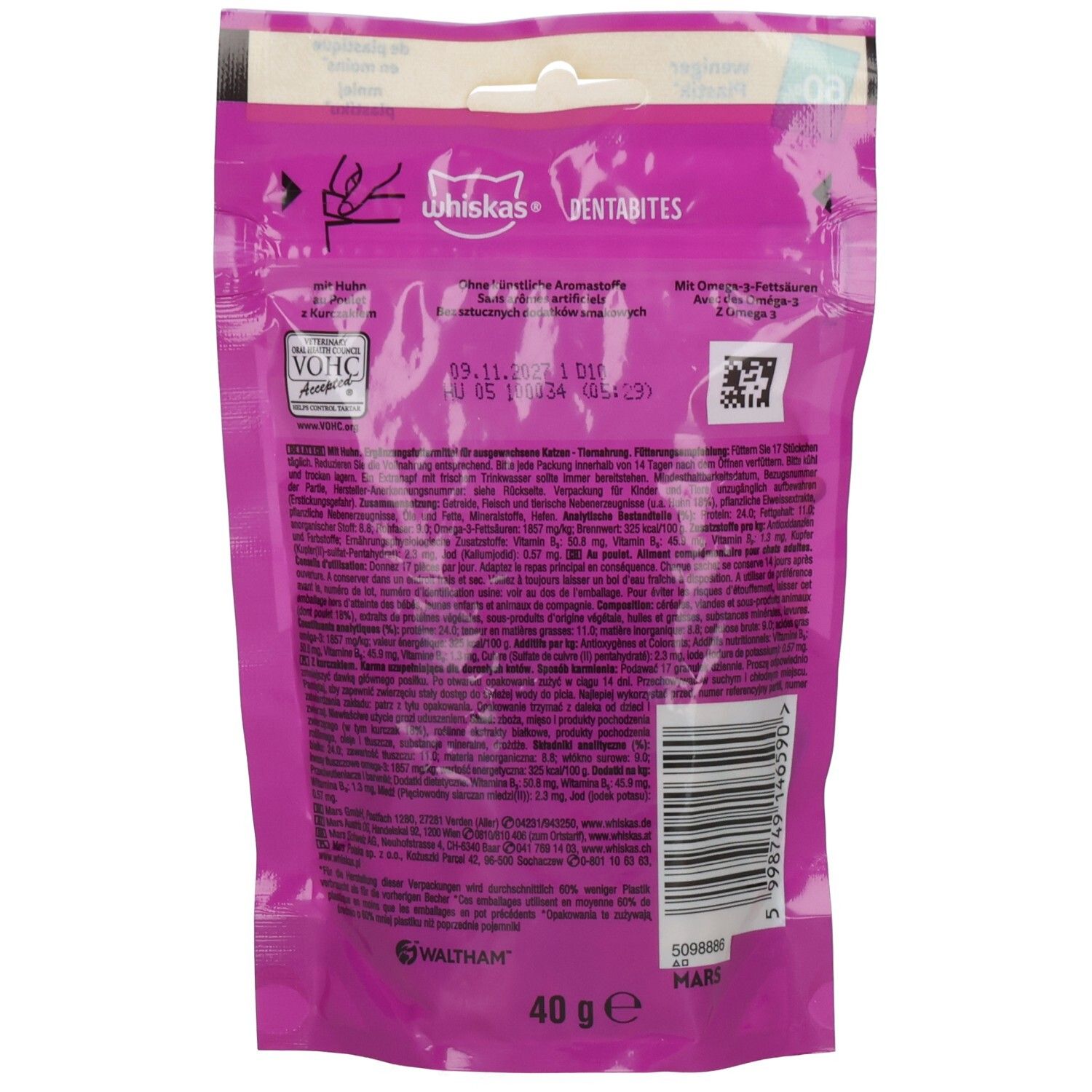 Rückseite eines Whiskas Dentabites Katzenfutter-Beutels mit Zutatenliste.