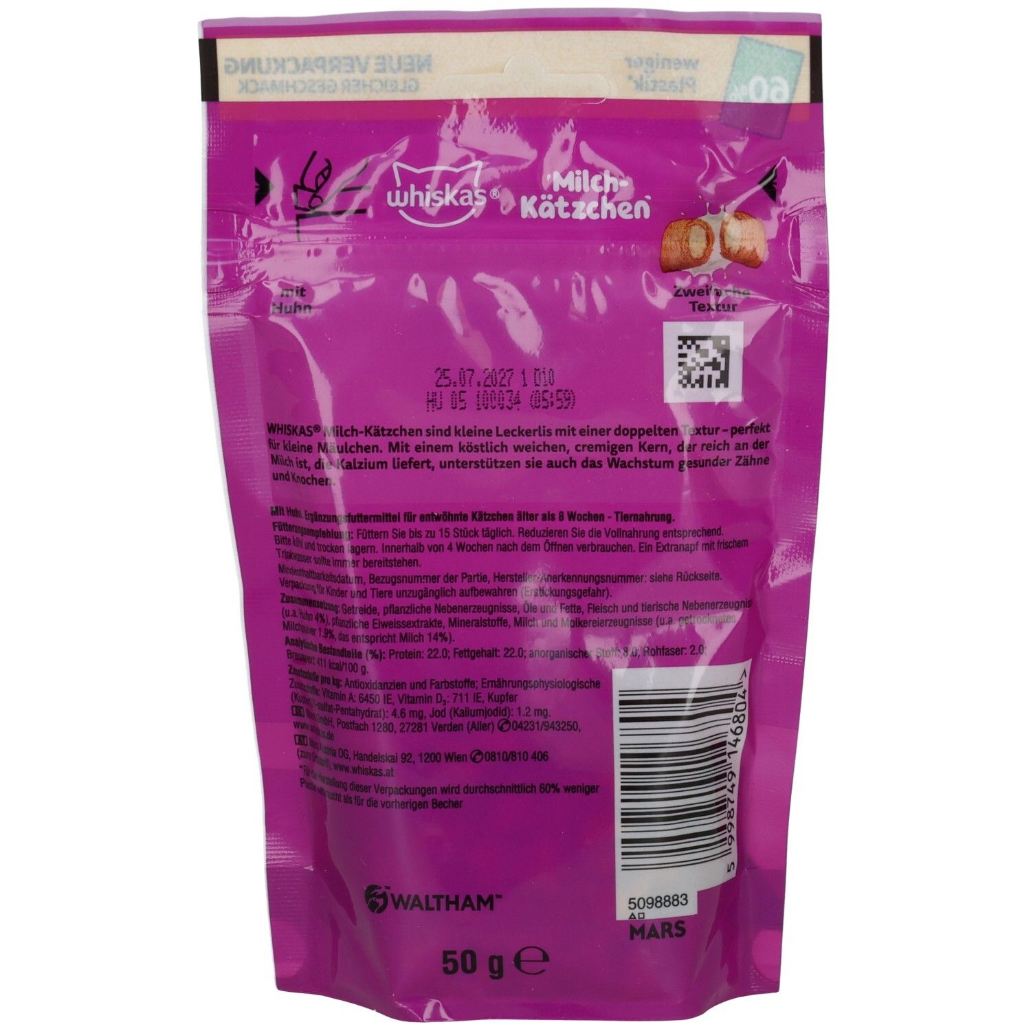 Vorderseite Whiskas Milch-Kätzchen Junior Huhn Snack Beutel mit Kätzchen-Abbildung.