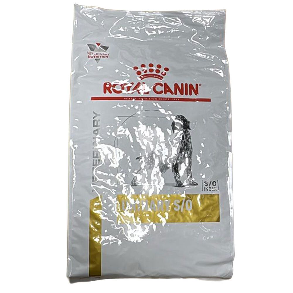 Royal Canin Veterinary URINARY S/O Hundefutter-Packung mit Hundemotiv.