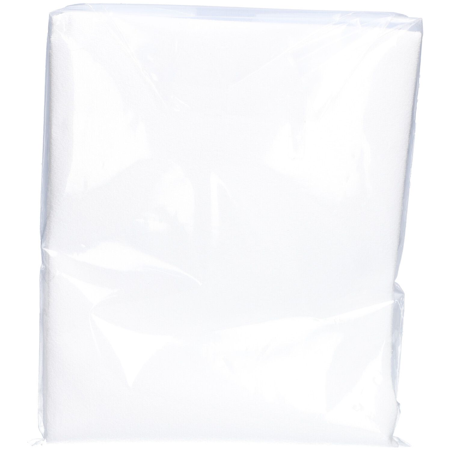 Verpackte, weiße Inkontinenz-Bettauflage. Quadratische Form, transparente Verpackung. Produkt nicht vollständig sichtbar.