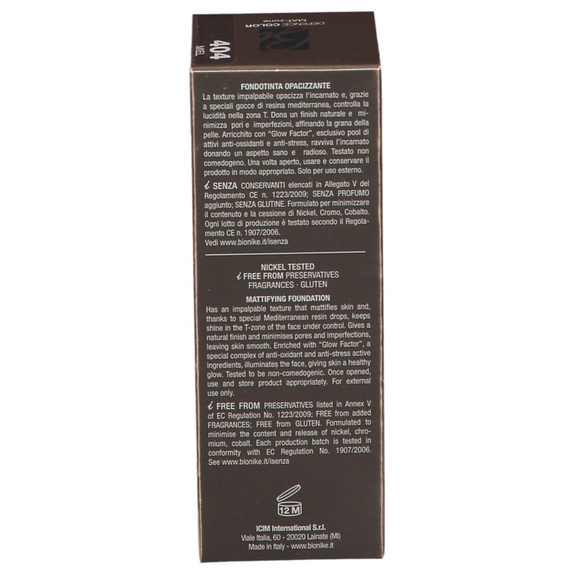 Seite der BioNike DEFENCE COLOR MAT-zone Foundation-Verpackung. Text über die Produktmerkmale und Inhaltsstoffe.