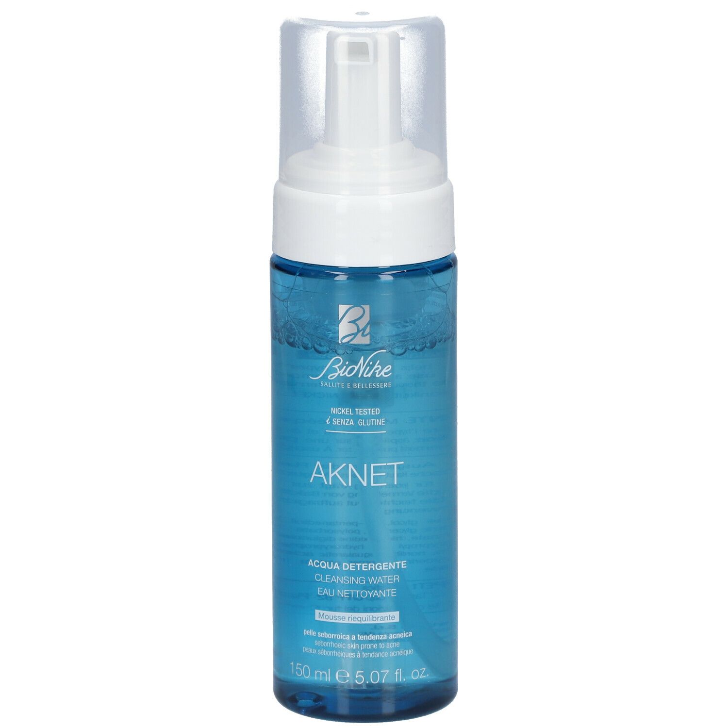 Blau-transparente Flasche mit weißem Pumpkopf. Aufschrift: AKNET, Bionike. Aqua detergente, 150 ml.