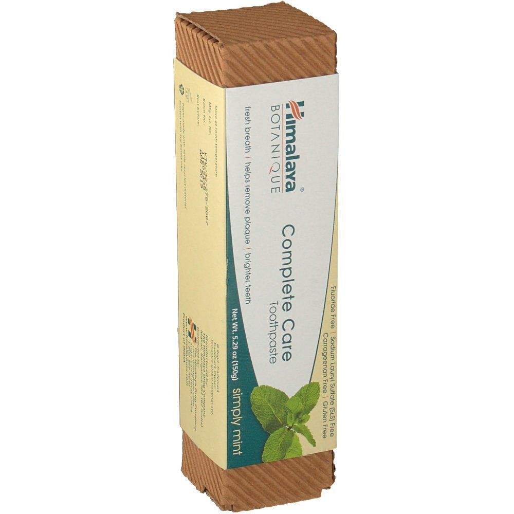 Zahnpasta-Verpackung. Marke Himalaya Botanique, 'Complete Care'. Enthält Minze. Frei von Fluorid, SLS, Carrageen und Gluten.