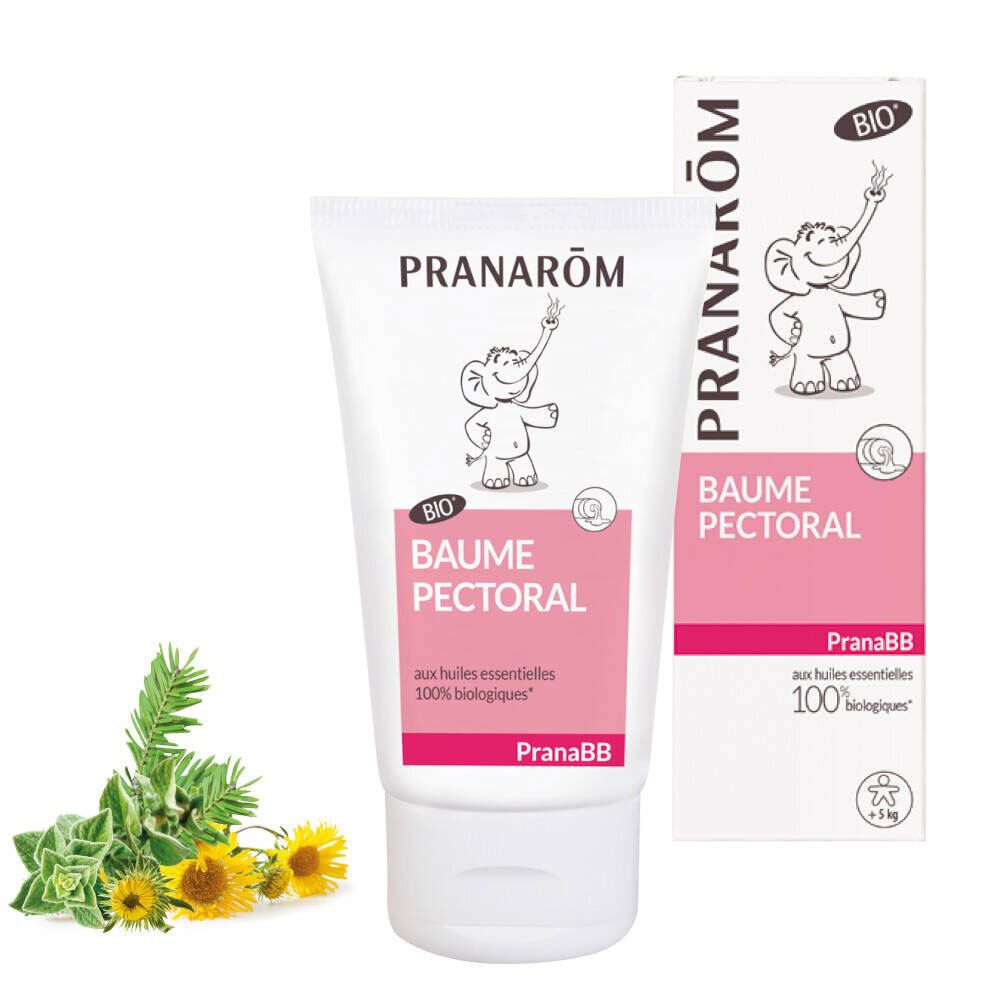Weiß-rosa Tube mit „PRANAROM“ und „BAUME PECTORAL“. Bio-Zertifizierung. Neben: Kräuter und Blüten.
