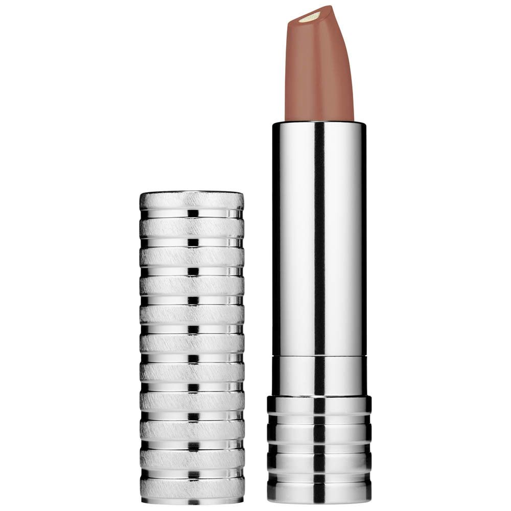 Ein silberner Lippenstift mit heller brauner Farbe, der offene Deckel daneben.