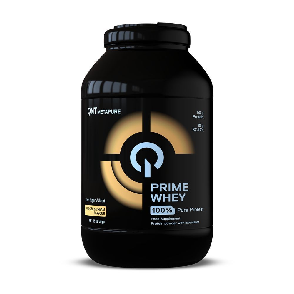 Schwarze Dose mit QNT Metapure Prime Whey. Aufschrift: Cookies & Cream, 100% reines Protein, 50g Protein, 10g BCAA.