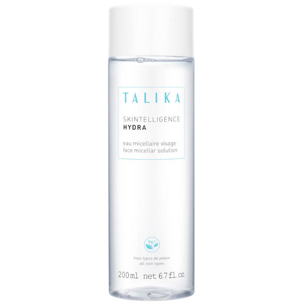 TALIKA Skintelligence Hydra Mizellenwasser. Transparente Flasche mit weißem Deckel. Blaue Schrift auf weißem Etikett.