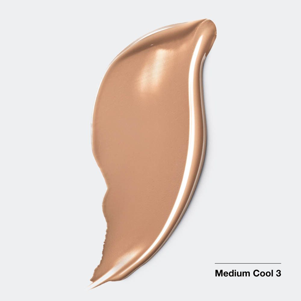Farbton-Test von Clinique Even Better Clinical Vitamin Makeup. Farbton Medium Cool 3.