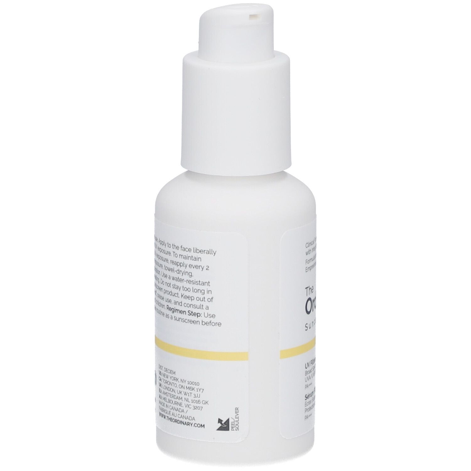 Weiße Flasche mit Pumpe. Aufschrift: The Ordinary Suncare, UV Filters SPF 45 Serum. Rückseite mit Text.