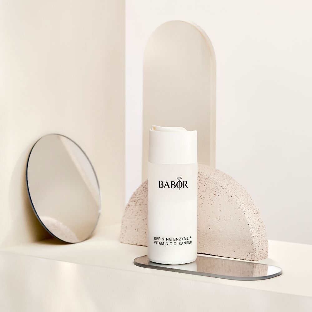 BABOR Refining Enzyme & Vitamin C Cleanser Flasche.