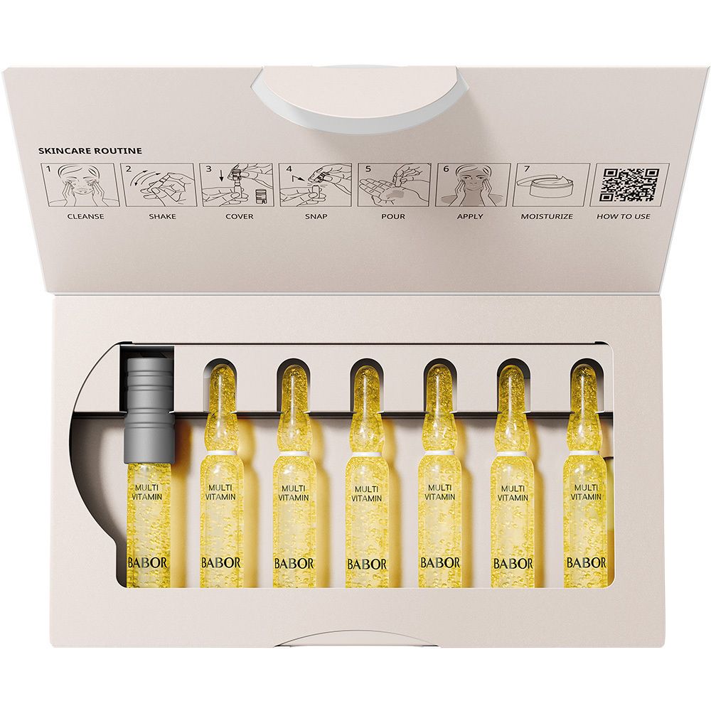 Rückseite der Babor Multi Vitamin Ampullen-Verpackung mit detaillierten Produktinformationen und QR-Code.