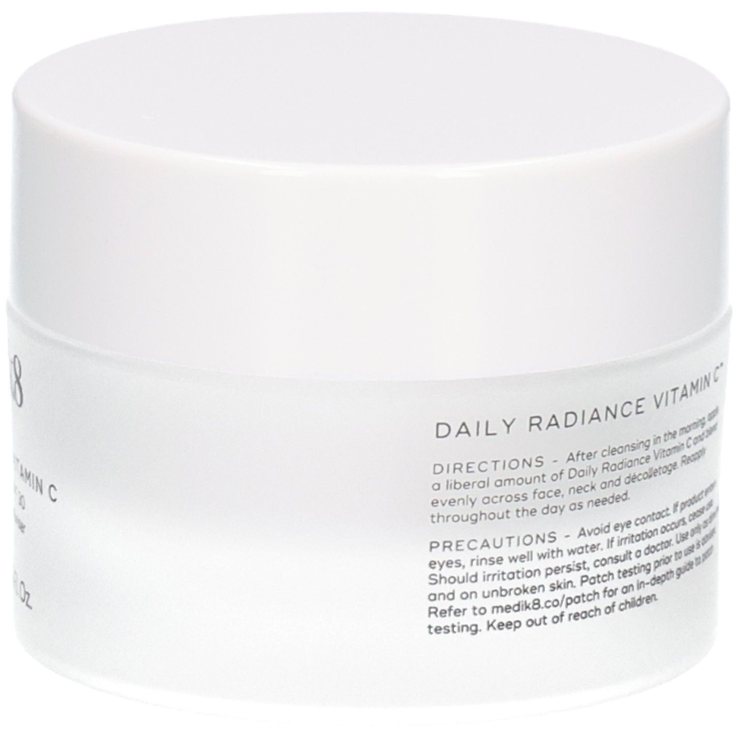Rückseite des Medik8 C-Tetra Cream SPF 30 Tiegels mit Vorsichtsmaßnahmen.