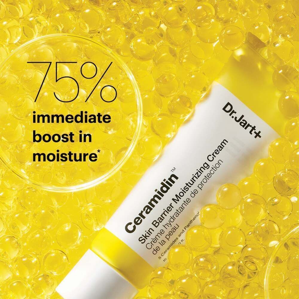 Tube Dr.Jart+ Ceramidin Skin Barrier Moisturizing Cream auf gelbem Hintergrund mit Text: 75% sofortige Feuchtigkeitssteigerung.