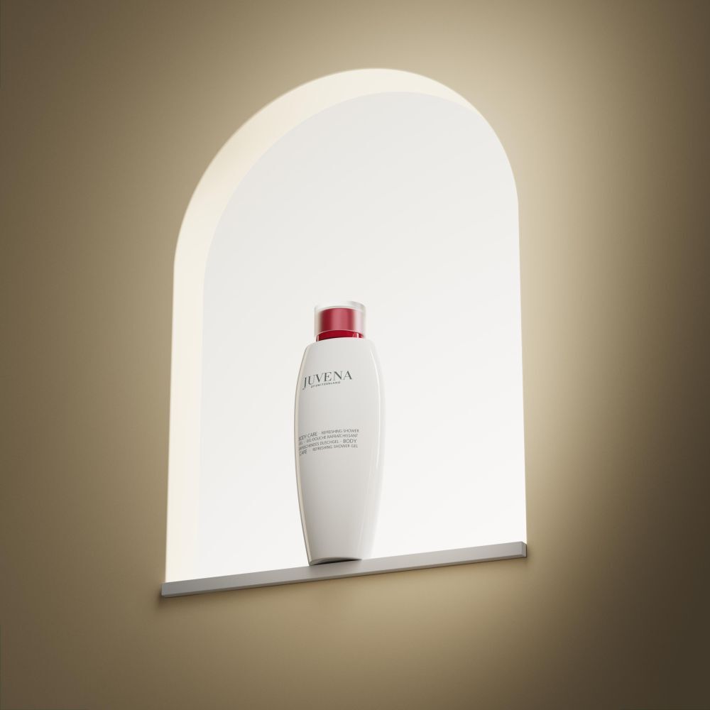 Weißer Behälter mit rotem Verschluss in einer beleuchteten Nische. Aufschrift: Juvena.