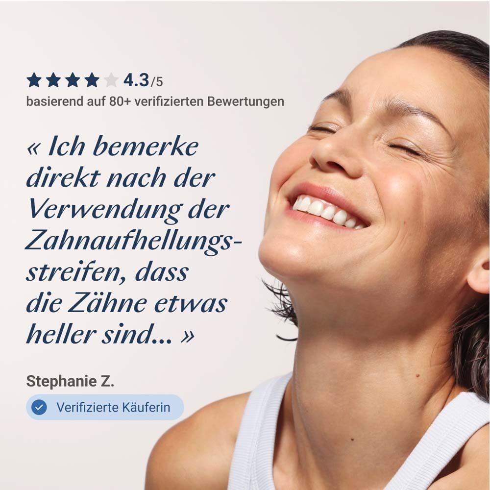 Frau lächelt. Zitat: Zähne sind etwas heller. Verifizierter Käufer.