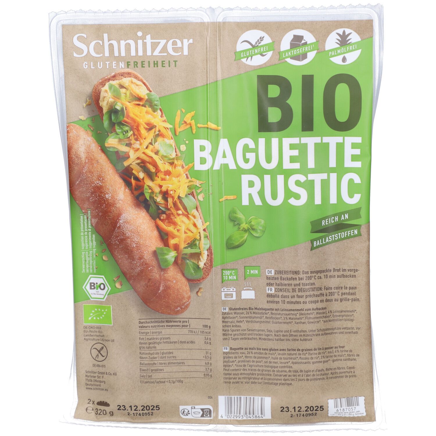 Verpackung mit glutenfreiem Bio-Baguette. Produktabbildung mit Belag. Aufdrucke mit Informationen und Zertifizierungen.