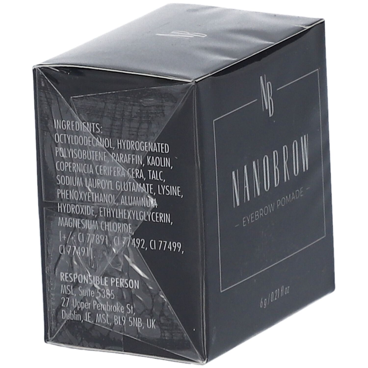 Schwarze Schachtel mit Inhaltsstoffen und Text. NANOBROW Eyebrow Pomade. Eckige Form. Herstelleradresse.