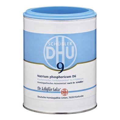 Dose mit blauem Deckel. Aufschrift: SCHÜBLER DHU 9 Natrium phosphoricum D6. Deutsche Homöopathie-Union.