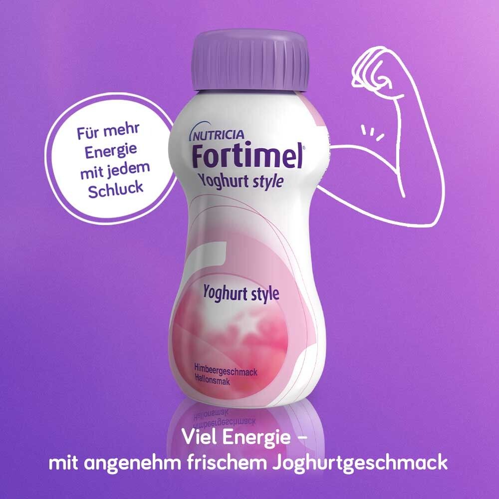 Eine Flasche Fortimel Yoghurt Style Himbeere. Aufschrift: Yoghurt style. Abbildung eines Bizeps.