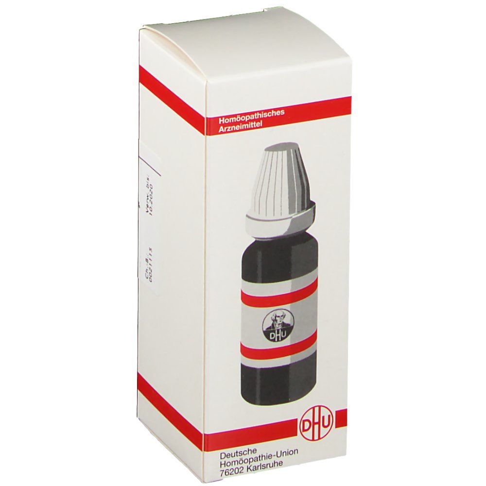 Weiße Faltschachtel mit roter Umrandung. Enthält eine braune Glasflasche mit Tropfer. Aufdruck: DHU Logo.