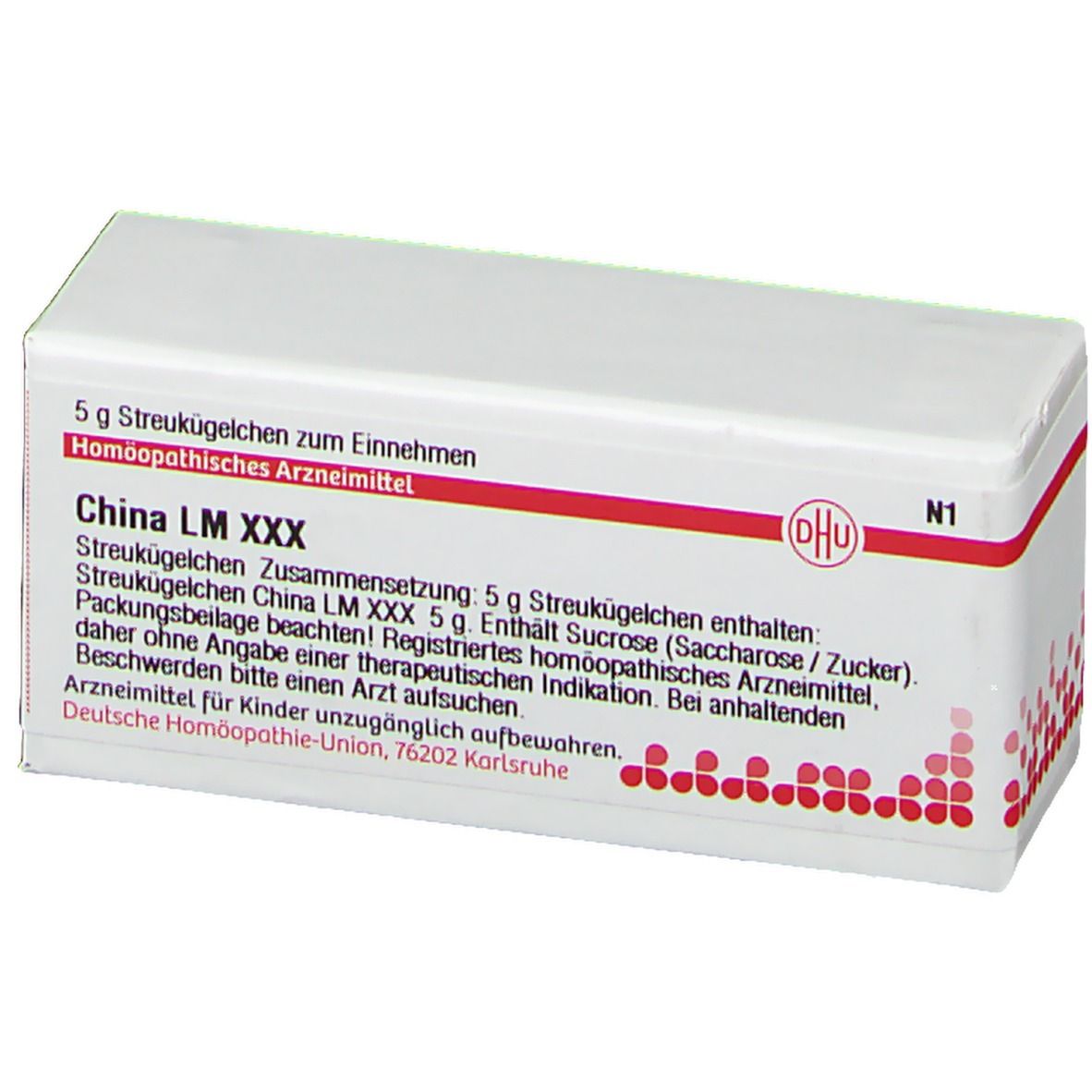 Weiße Schachtel mit roter Schrift und Logo. Aufschrift: China LM XXX, 5 g Streukügelchen. Homöopathisches Arzneimittel.