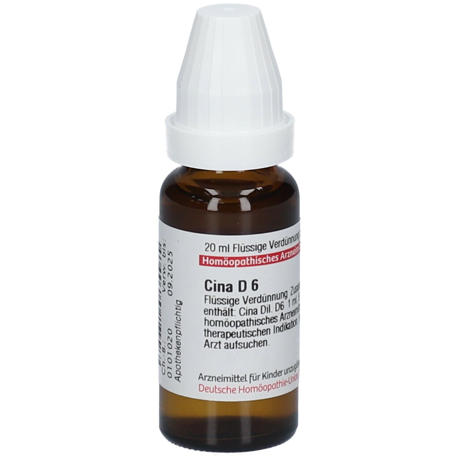Braune Glasflasche mit weißem Verschluss. Etikett mit Produktinformationen: Cina D6, 20 ml, Verwendbar bis 09.2025.