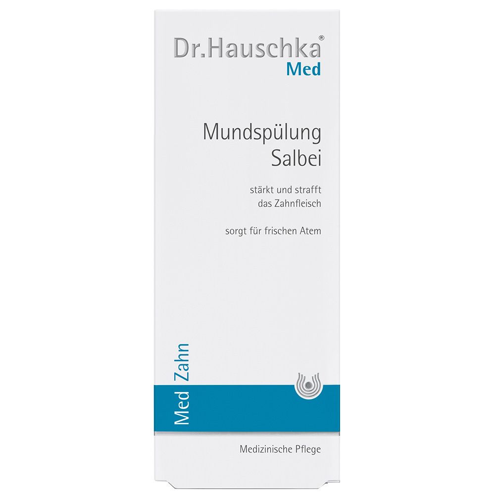 Weiße Verpackung mit blauer Schrift. Beschriftung: Dr. Hauschka Med Mundspülung Salbei. Medizinische Pflege. Vertikale Ausrichtung.