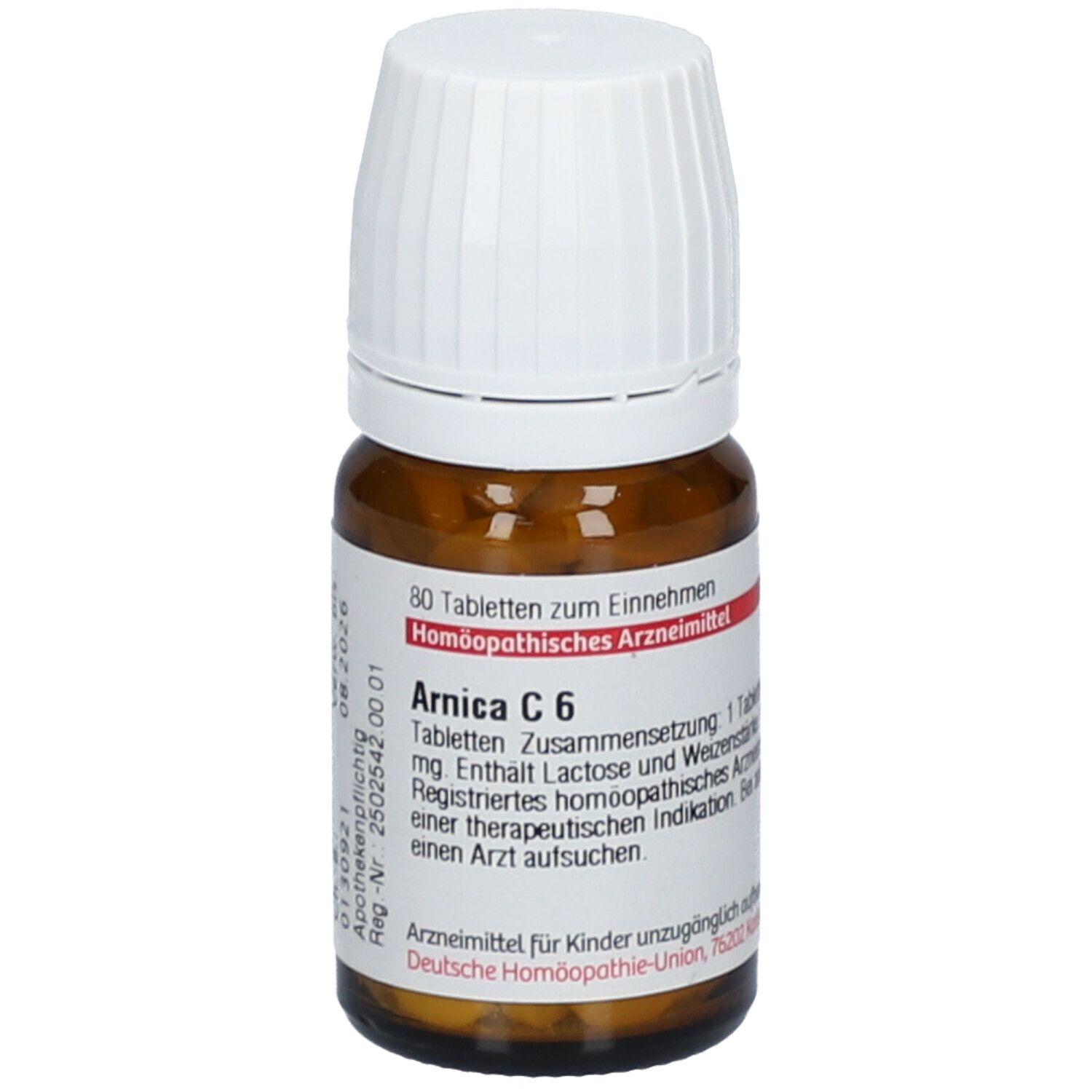 Braune Glasflasche mit weißen Deckel und Tabletten. Aufschrift: Arnica C 6, 80 Tabletten. Homöopathisches Arzneimittel.