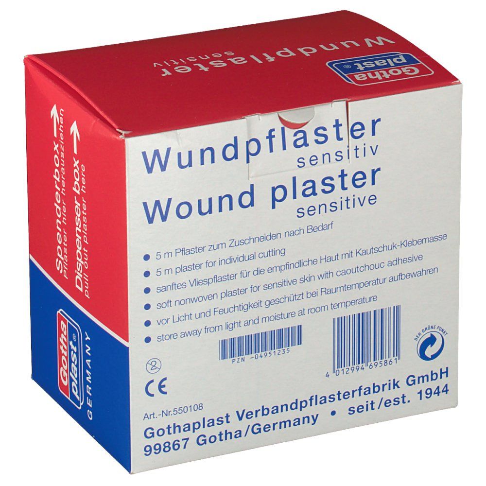 Rote und blaue Verpackung mit Produktinformationen. Text: Wundpflaster sensitiv, 5 m Pflaster zum Zuschneiden. CE-Zeichen.