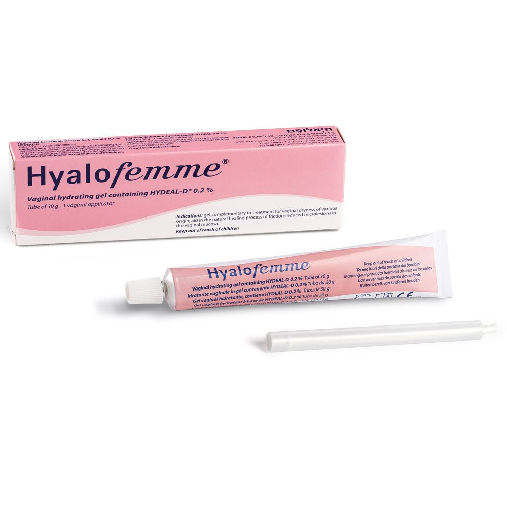 Rosa Schachtel und Tube mit Produktnamen Hyalofemme. Tube, Applikator und Schachtel liegen nebeneinander.