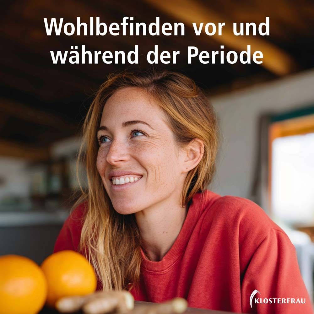 Frau lächelt. Text: Wohlbefinden vor und während der Periode. Orangen und Ingwer auf dem Tisch.