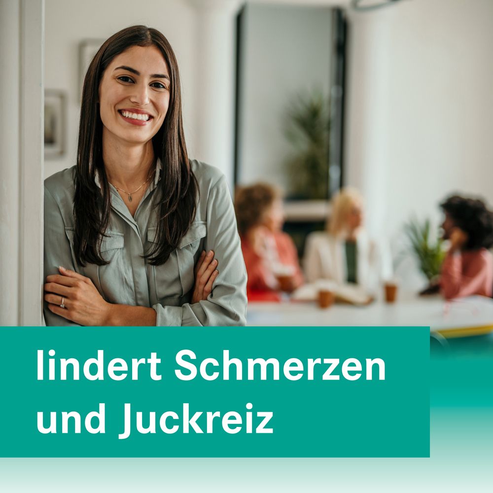 Text auf grünem Hintergrund: lindert Schmerzen und Juckreiz.