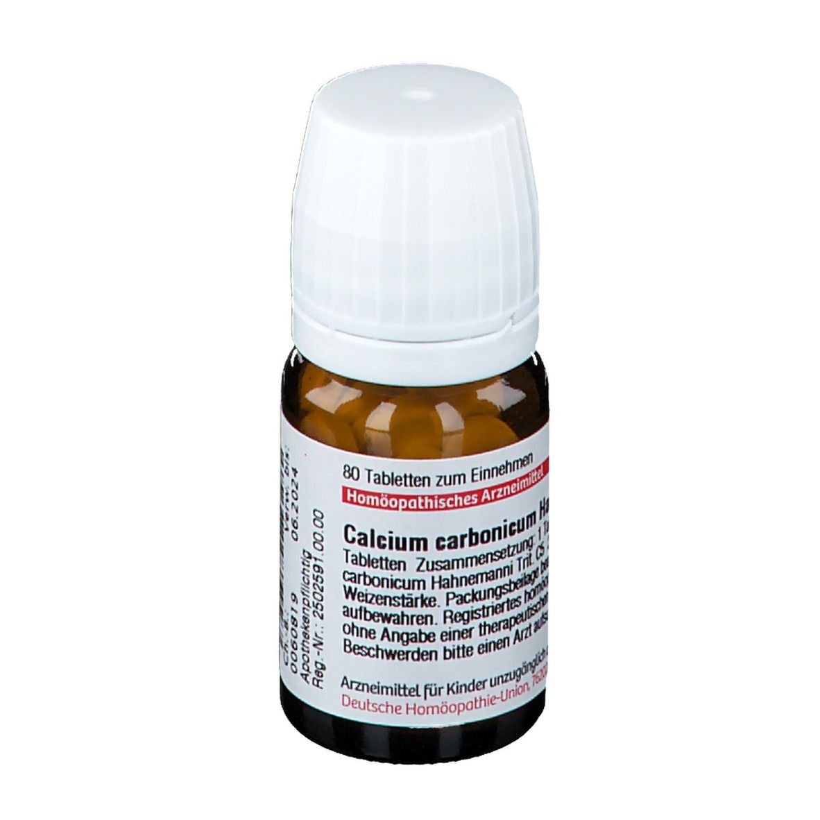 Braune Glasflasche mit weißem Deckel. Etikett mit rotem Streifen und Text. Tabletten sichtbar. Produktname: DHU Calcium Carbonicum Hahnemanni C5.